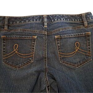 LOFT‎ Jeans Womens 10P Petite Stretch Denim 24"L Original Boot Medium Wash